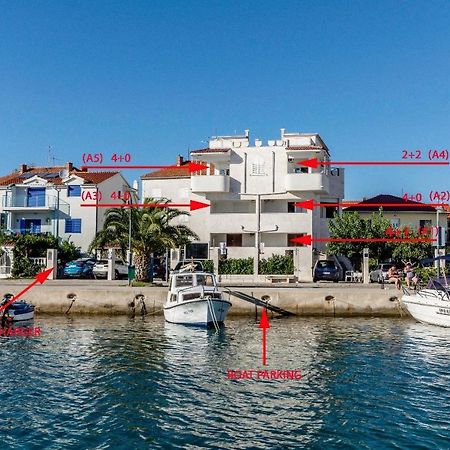 Apartments Marija - By The Sea Rogoznica  Exterior photo