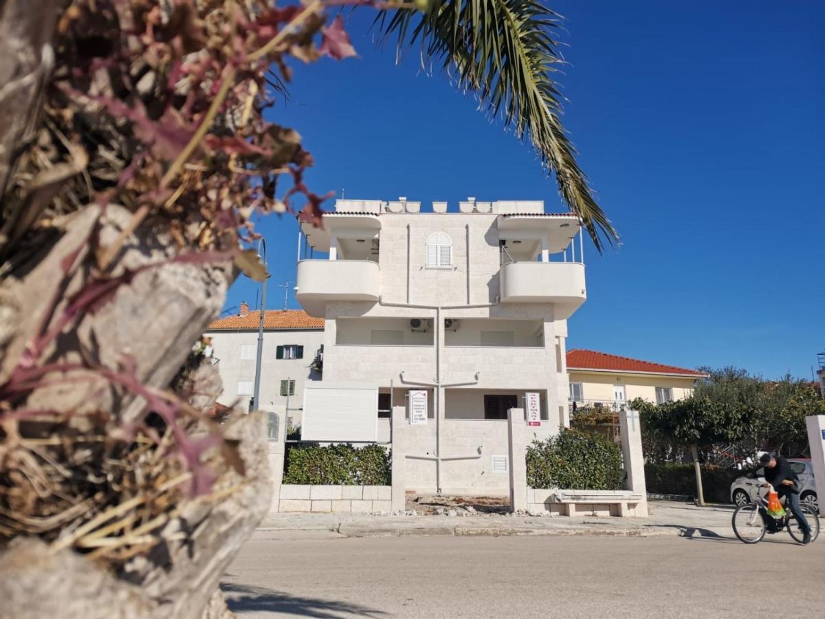 Apartments Marija - By The Sea Rogoznica  Exterior photo